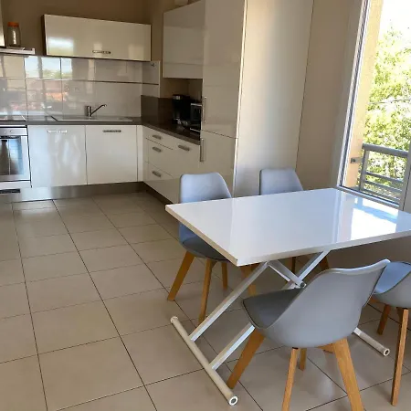 Apartment La Frejus-plage *